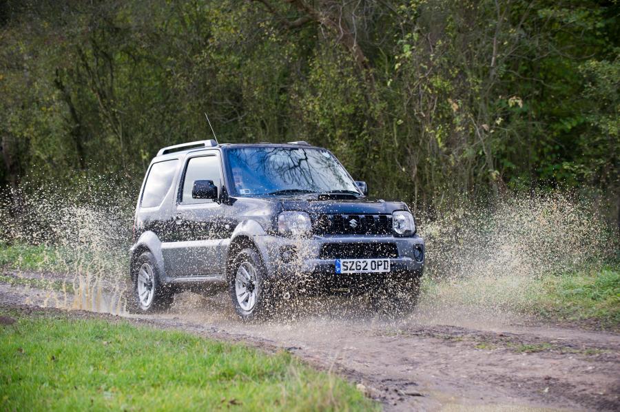  Suzuki Jimny 2013 года  (UK) (фото 18 из 20)